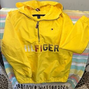 Boys, Tommy Hilfiger, size 8/10, vibrant yellow, great condition